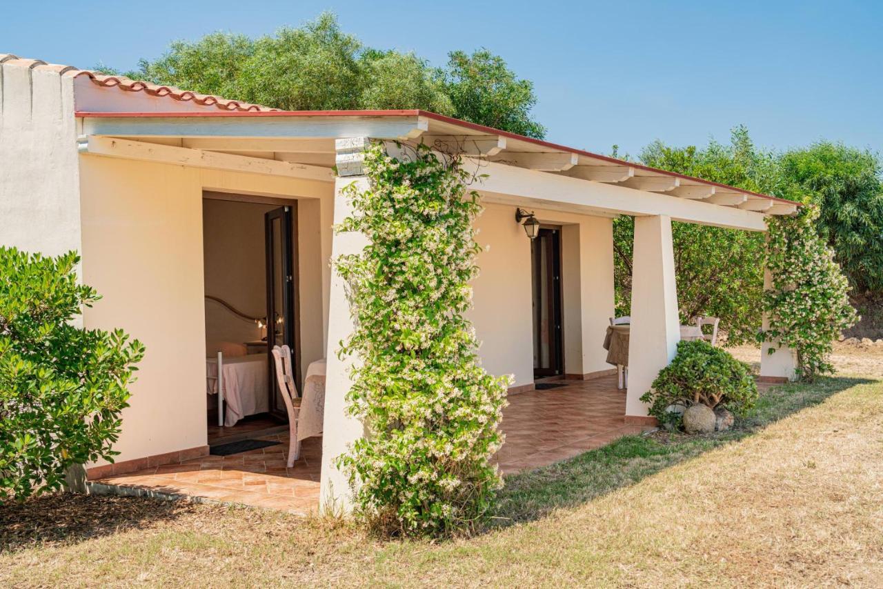 גולפו אראנצ'י Borgo Alba Barona Turismo Rurale מראה חיצוני תמונה
